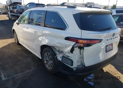 2021 Toyota Sienna Le from USA, damaged, VIN 5TDBRKEC5MS019059